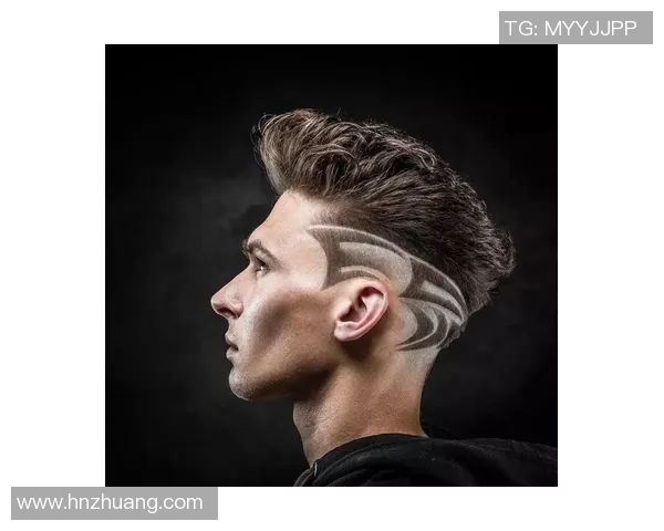 足球明星独特发型刻字创意展示引领时尚潮流的视觉盛宴